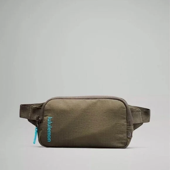 NWT Authentic Lululemon Mini Belt Bag NWT Authentic Lululemon Mini Belt Bag